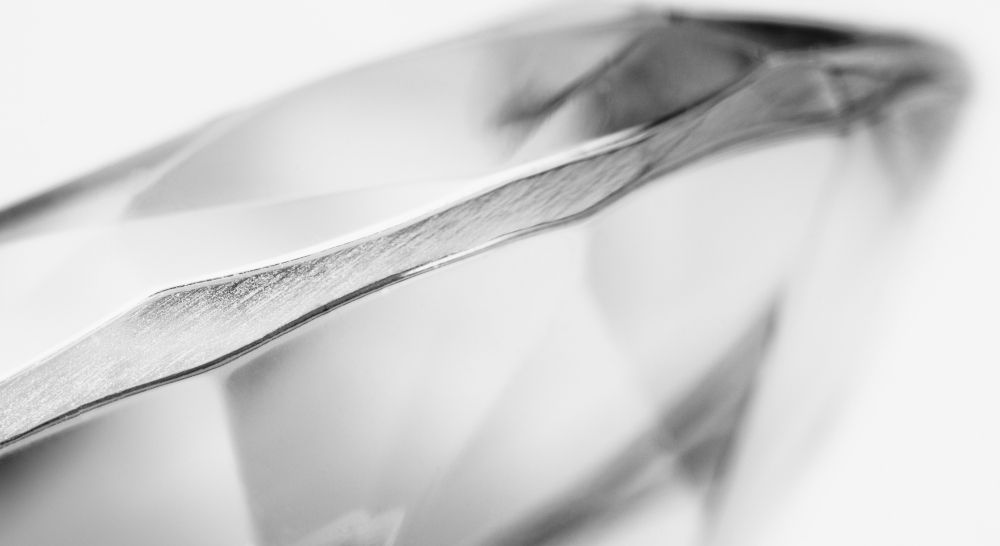 Diamant gute Schliffqualität von Seite Polish sichtbar